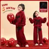 Traje de Ano Novo para Meninas 2025 Novo Suéter Vermelho com Laço e Calça de Moletom Esportiva Conjunto de Duas Peças Roupas de Ano Novo