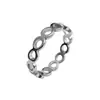 Anillo de Acero de Titanio Número 8 Europeo y Americano Disponible en Stock para Mujer, Anillo Liso Que No Se Desvanece, Anillo de Pareja de Lujo Accesible de Nicho Joyería para Mano