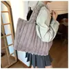 Bolso de Mano Rayado de Felpa Transfronterizo para Mujer, Bolso de Hombro Texturizado Simple Otoño e Invierno, Bolso de Axila de Moda de Gran Capacidad de Gama Alta