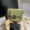 Bolsa de axila retrô estilo ocidental 2025, nova bolsa quadrada pequena de outono, bolsa de ombro transversal com corrente de nicho avançada, bolsa de tofu