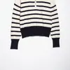 Ins atacado de roupas femininas estilo europeu e americano transfronteiriço outono novo estilo para o trabalho suéter de tricô listrado com zíper retrô 5536032