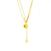 Exquisita elegante cadena de clavícula de corazón de durazno tridimensional con borla de estrella versátil japonesa y coreana, diseño de nicho, collar de estilo frío