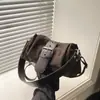 Bolso de Axila para Mujer 2026 Nuevo de Moda Invierno Retro Moda Bolso de Hombro con un Toque de Lujo Versátil para Viajar Bolso Cruzado