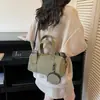 Bolso de Mano Casual Simple 2026 Nuevo de Moda con Textura Bolso de Hombro Gran Capacidad Hermoso Cruzado para Viaje Gimnasio