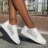 Tênis Brancos de Tamanho Grande para Cruzar Fronteiras para Mulheres 2026 Novo Modelo Tênis Esportivos Respiráveis de Malha Atacado de Comércio Exterior Amazon Calçados Casuais