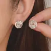 Pendientes de Moda con Aguja de Plata 925 con un Toque de Lujo, Chapados en Cobre, Pendientes Finamente Elaborados con Diseño Original en Oro y Plata, Elegantes Clips para Orejas