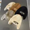 Suéter de Lã Infantil Estilo Coreano Quente para Outono e Inverno com Proteção para Orelhas, Meninos e Meninas, à Prova de Vento, Versátil, Chapéu de Lã