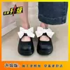 Sandalias cerradas para mujer 2025 nuevo verano súper populares Mary Jane zapatos de playa sandalias y chanclas de doble uso zuecos de suela gruesa