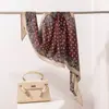 Bufanda de Seda y Lana Estilo Nuevo 2026 con Encaje de Lujo y Patrón de Diamantes, Adecuada para Blusas de Mujer y como Bufanda Decorativa para el Cuello