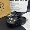 Nuevo orificio de ajuste zapatos diseño sentido hebilla cadena dorada accesorios de bolso de mariposa traje venta al por mayor flor de zapato hebilla de zapato