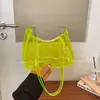 Bolsa de Gelatina de PVC Transparente Feminina 2026 Nova Cor de Doce Bolsa de Ombro Único Transversal Bolsa de Axila Fashionável Bolsa Versátil de Personalidade