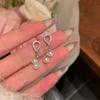 Aretes de Perla Asimétricos en Forma de Corazón para Mujer, Nuevos 2026, Únicos de Venta Caliente, Aretes de Lujo Ligero, Elegantes y de Alta Gama