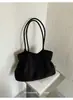 Moda de nicho estilo coreano, bolsa transversal casual de grande capacidade, nova coleção outono/inverno, moderna e estilosa, bolsa de ombro simples e casual para mulheres