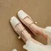 Zapatos Mary Jane de estilo chino retro, colección otoño 2026, zapatos de tira única con punta cuadrada poco profunda, nuevos zapatos versátiles de tacón grueso para mujer