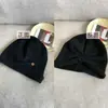 Chapéu de tricô macio e versátil com fivela diagonal irregular, grande elasticidade, simples, para empilhar os dedos, novo estilo outono e inverno feminino, gorro frio