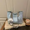 Bolso cruzado de hombro de moda coreana para mujer, bolso tote simple de gran capacidad para estudiantes que asisten a clase y para el trabajo.