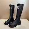 Novos sapatos femininos, botas femininas, botas longas de cano alto, botas de montaria para primavera/outono/inverno, botas casuais com zíper, cabedal em couro, salto médio, salto grosso, estilo versátil