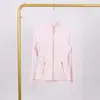 Jaqueta LULU DF com gola alta, zíperes duplos dourados e logo, em estoque para entrega imediata, adequada para esportes, fitness e moda