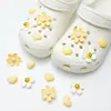 Buraco sapatos acessórios de alta qualidade ervilhas sapatos sapatos flor decorativo fivela diy acessórios jóias chinelos fivela removível sapato fivela