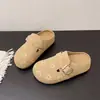Elegantes Pantuflas Birkenstock de Estrella para Mujer, Nueva Moda Primavera 2026, Dulces y Versátiles, Elegantes Pantuflas de Punta Cerrada para Uso en Exteriores