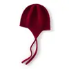 Novos chapéus de caxemira para outono e inverno, chapéus de tricô que cobrem as orelhas, gorros casuais, chapéus para ciclismo ao ar livre e chapéus quentes e resistentes ao frio com cadarços