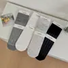 Nuevos Calcetines de Malla Rectos Rayados Sin Hueso Versátiles Acumulables Primavera y Verano Venta al por Mayor Calcetines de Media Pantorrilla Pequeños para Mujer Calcetines de Té