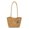 Bolso de Mano Tejido Hueco para Mujer 2026 Nuevo Verano Gran Capacidad Lujo Ligero Nicho Moda Casual Bolso de Hombro