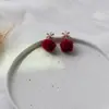 "Coleção de Brincos de Pelúcia" Atmosfera Outono e Inverno Brincos com Pingente de Bola de Pelo Design de Alto Padrão para Mulheres Brincos de Réveillon