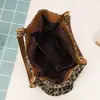 Bolsa Transversal Simples para o Dia a Dia Bolsa de Ombro Único Nova Bolsa Tote com Corrente Estilo Europeu Moda Estampa de Leopardo Bolsa de Mão Casual Venda por Atacado