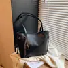 Bolso de Hombro Grande de Capacidad para Viajes, Simple y Elegante, Estilo Coreano para Mujer, Moderno y de Gama Alta, Bolso Tote Fresco y Versátil para Debajo del Brazo