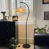 Lámpara de Pie Moderna Simple Negra en Forma de S Celebridad de Internet Lámpara de Pesca para el Hogar Atmósfera Dormitorio de Aspecto Caro Gato Creciente