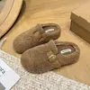 Pantuflas casuales de otoño e invierno Baotou 2026, pantuflas peludas estilo coreano para mujer, semi-cálidas, versátiles, nuevo estilo de invierno con forro de felpa añadido