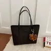 Bolsa Grande Transfronteiriça para Mulheres 2026 Novo Estilo Bolsa de Ombro Casual Bolsa Tote de Alto Valor para Estudantes Universitários Deslocamento para a Aula