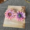 Flor Artificial Hoja de Pino Cabeza de Crisantemo Flor Falsa DIY Pasador Hecho a Mano Tocado Ropa Falda de Baile Flor Paraguas Decoración Accesorios de Fotografía