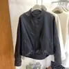 Jaqueta de Couro Retrô Coreana para Mulheres 2026 Primavera Novo Estilo Design Petite Versátil Minimalista Jaqueta de Couro Top