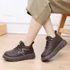Zapatos Nuevos de Algodón de Invierno para Mujer de Cuero Casual Antideslizantes sin Cordones Cómodos Zapatos Deportivos Resistentes al Desgaste Suela Suave Moda para Exteriores Zapatos de Algodón