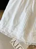 Foto Real de la Nueva Falda Corta de Verano Estilo Coreano, Ajustada, de Cintura Alta con Diseño de Cordón, Encaje Intricado de Retazos, Dulce y Versátil
