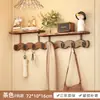 Perchero de pared detrás de la puerta para dormitorio, hogar, sala de estar, entrada, estante de almacenamiento simple con gancho para abrigos sin taladro