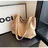 Bolsa de gran capacidad de Corea del Sur para mujer 2023 nueva moda retro bolsa de mano bolsa de hombro de gran capacidad para estudiantes en clase