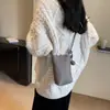 Nova Mini Bolsa Vintage Outono 2026 Transfronteiriça para Mulheres, Bolsa Casual Simples para Celular, Bolsa de Ombro e Transversal Versátil