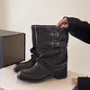 Botas de pierna de pantalón con volantes apilados para mujer 2026 Primavera Otoño nuevas botas cortas de tacón grueso para mujer para combinar con faldas botas Martin de motocicleta