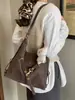 Bolsa Feminina de Grande Capacidade, Bolsa de Ombro de Alta Qualidade para o Dia a Dia, Bolsa Tote Transversal Casual Retrô, Mochila Multifuncional