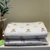 Estilo Pastoral Ganso Grande Ins Todo Algodón Cuatro Estaciones Engrosado Doble Cara Esterilla Tatami Antideslizante Sábana Funda de Almohada Juego de Tres Piezas