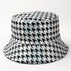 Sombrero de Pescador de Color Houndstooth Transfronterizo PU Doble Cara para Mujer Estilo Callejero Hip-hop Europeo y Americano Sombrilla Reflectante de Charol Colorido Sombrero Cubo