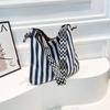 2025 Nueva Moda Raya Vertical Color Contraste Bolsa de Lona Casual para Mujer Casual Gran Capacidad Hombro Mensajero Bolso de Mano