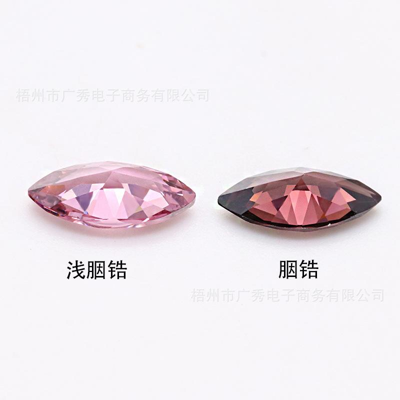 马眼胭锆锆石