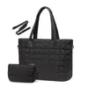 En Stock 2024 Nueva Bolsa Tote de Gran Capacidad Moda Tendencia Acolchada para Mujer Hombro Bolsa de Algodón Bolsa para Laptop
