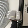 2026 Nova Tendência Design Minimalista de Nicho Bolsa Feminina Tendência da Moda Bolsa de Ombro de Abaixo do Braço Pequena Bolsa Quadrada Bolsa Transversal