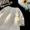Camiseta de Manga Corta de Marca de Moda para Hombre, Nuevo Estilo Verano 2026, Top Bordado Retro Americano, Cuello Redondo Holgado de Media Manga para Adolescentes