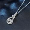Collar Mosan con colgante de gota de agua y diamantes en plata de ley 925 para mujer, cadena de clavícula con diseño de nicho que combina con todo. Joyería para celebrantes en Internet al por mayor.